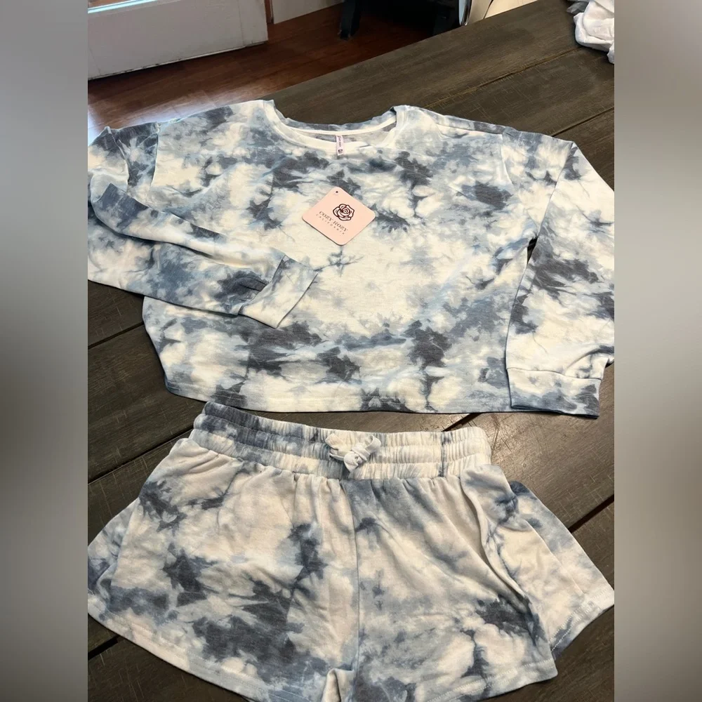 Cozy California tie dye lounge set sz Med - Picture 2 of 4